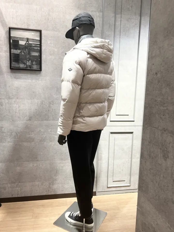 JOSEPH ABBOUD MOUNTAIN 上條 コーディネート画像