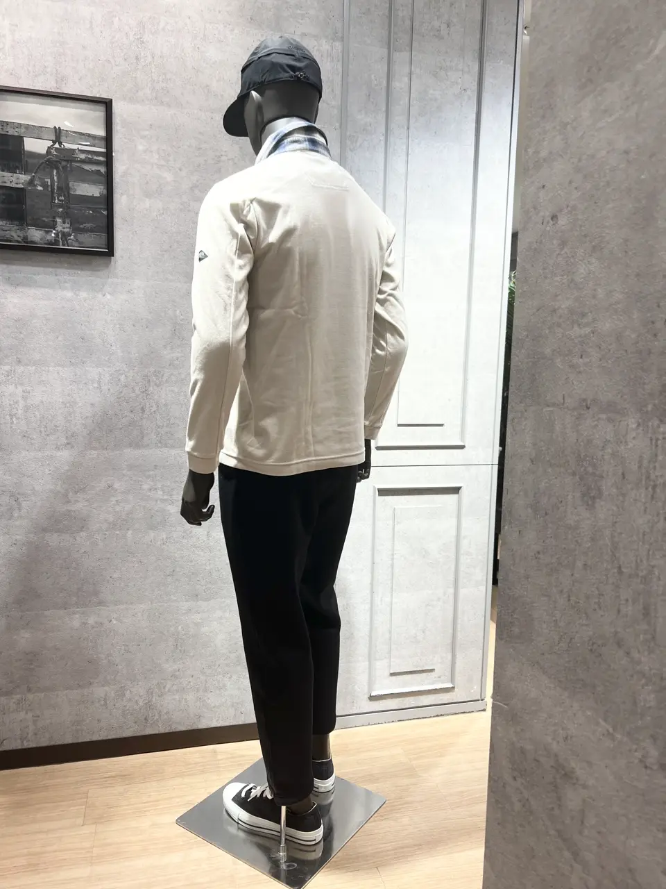 JOSEPH ABBOUD MOUNTAIN 上條 コーディネート画像