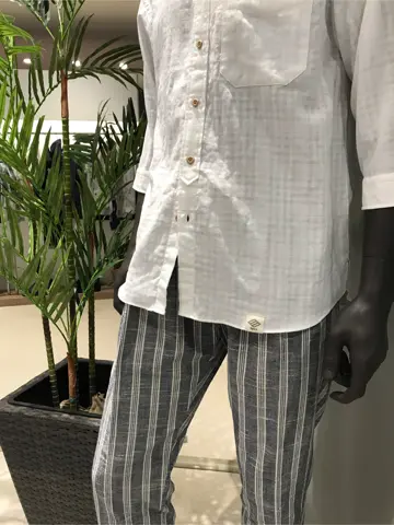 JOSEPH ABBOUD 伊津野 コーディネート画像