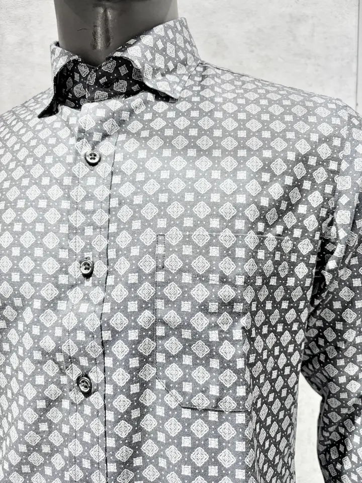 JOSEPH ABBOUD 二澤 コーディネート画像