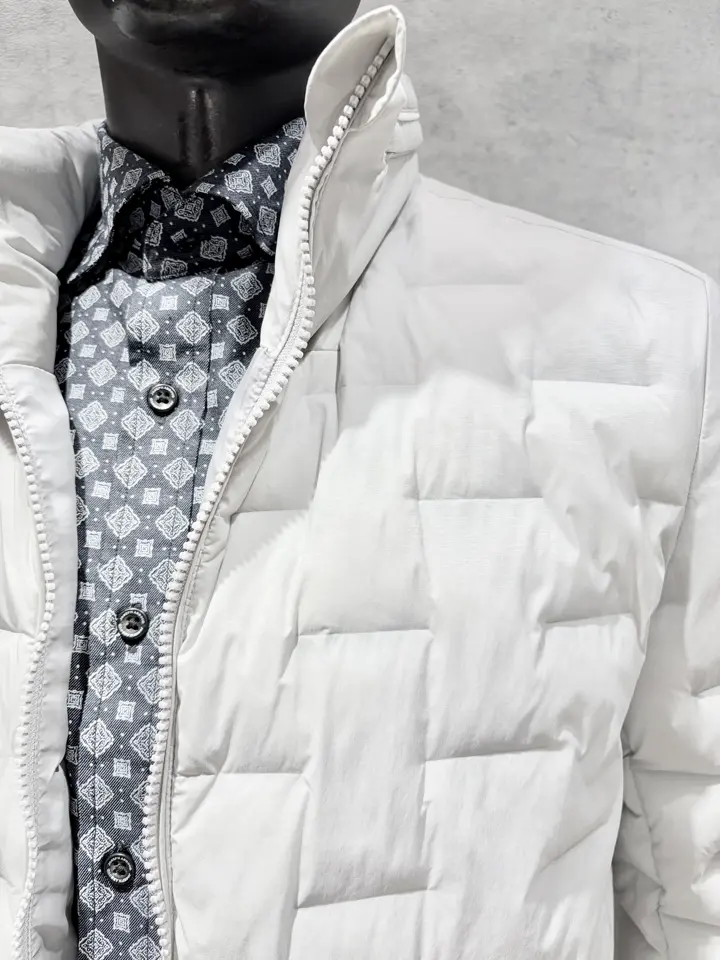 JOSEPH ABBOUD 二澤 コーディネート画像