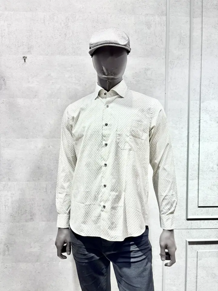 JOSEPH ABBOUD 二澤 コーディネート画像