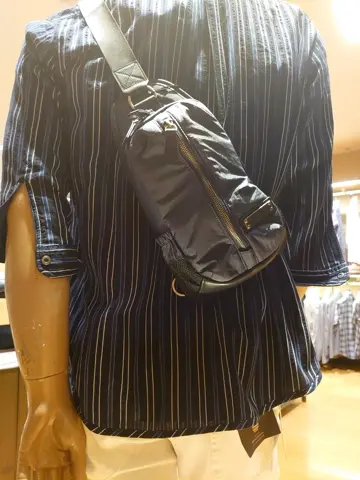 JOSEPH ABBOUD 三宅 コーディネート画像