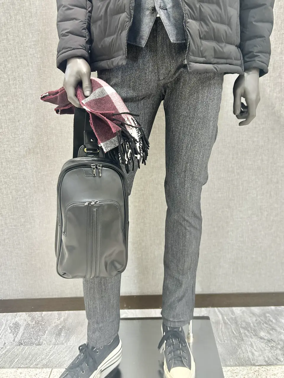 JOSEPH ABBOUD 上田 コーディネート画像