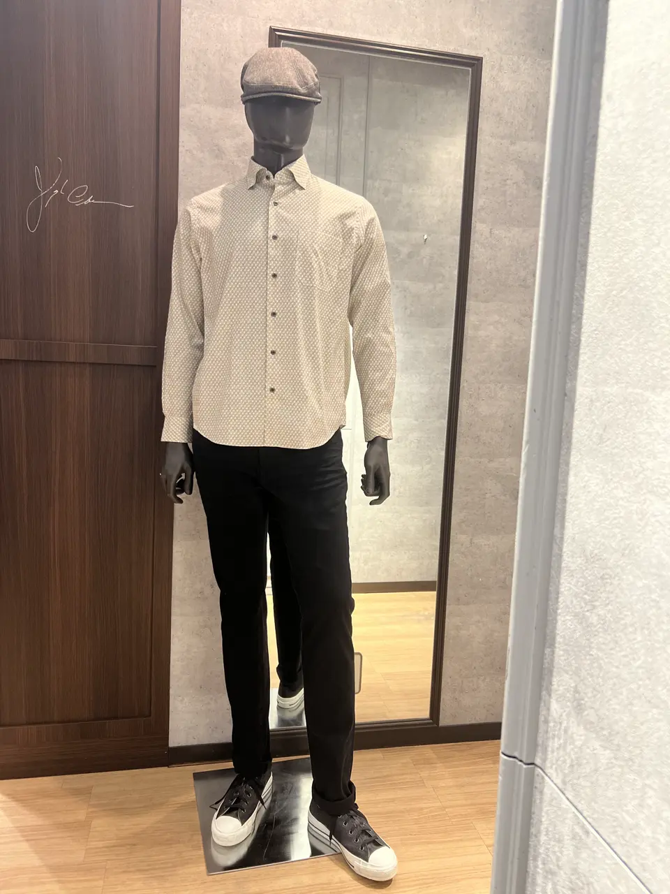 JOSEPH ABBOUD 上條 コーディネート画像