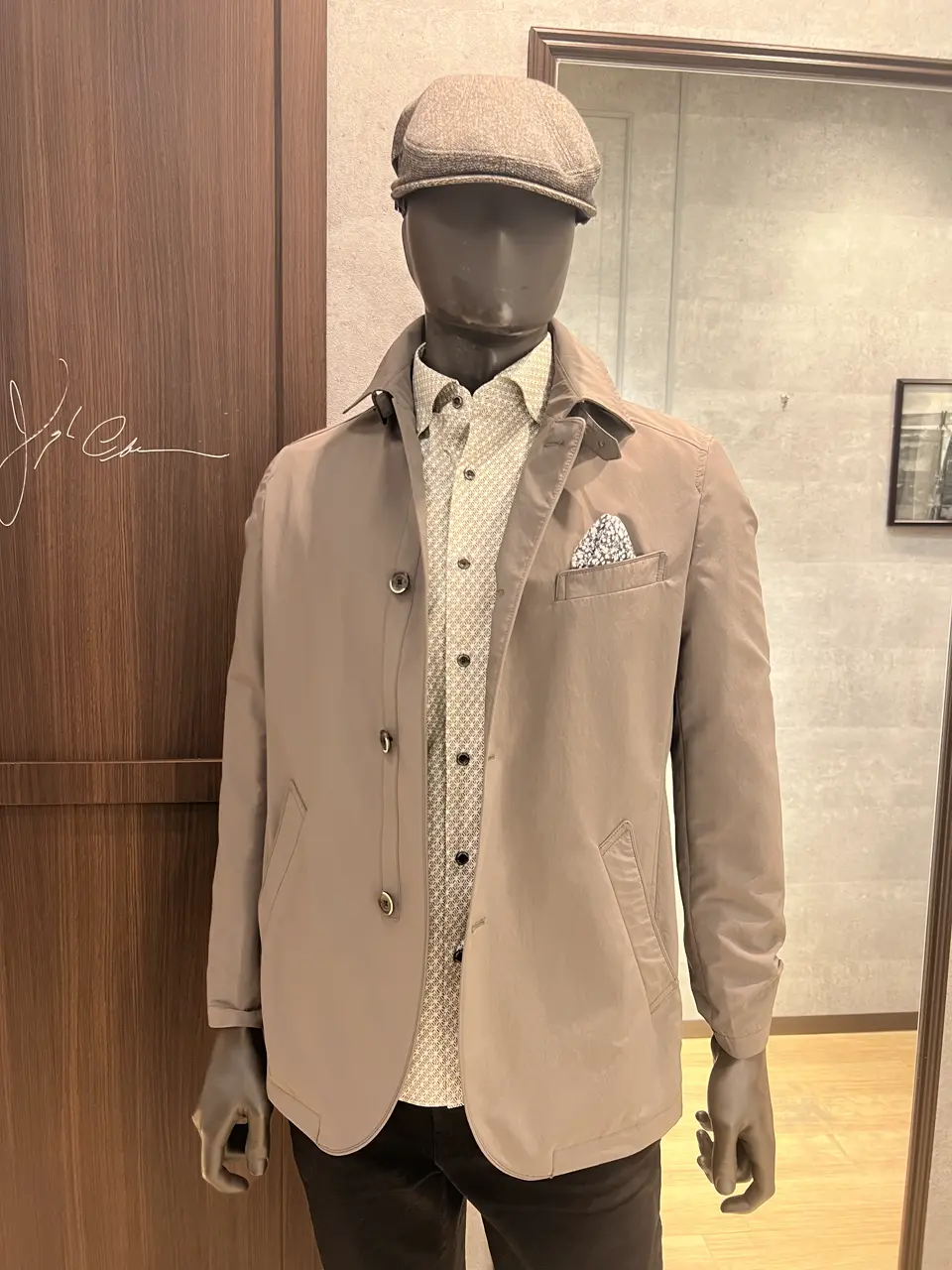 JOSEPH ABBOUD 上條 コーディネート画像