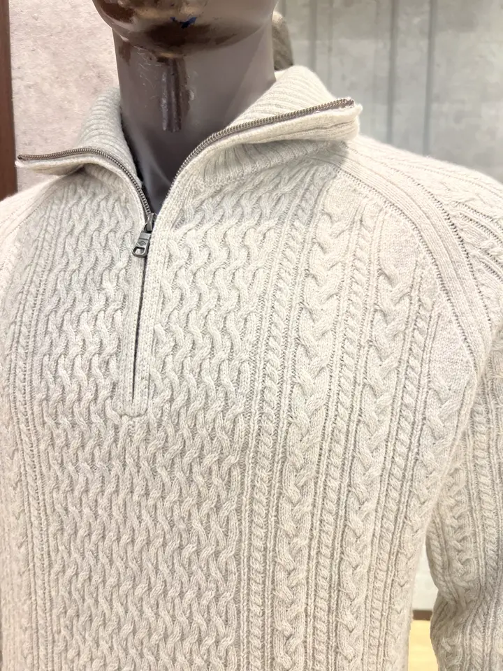 JOSEPH ABBOUD 上條 コーディネート画像