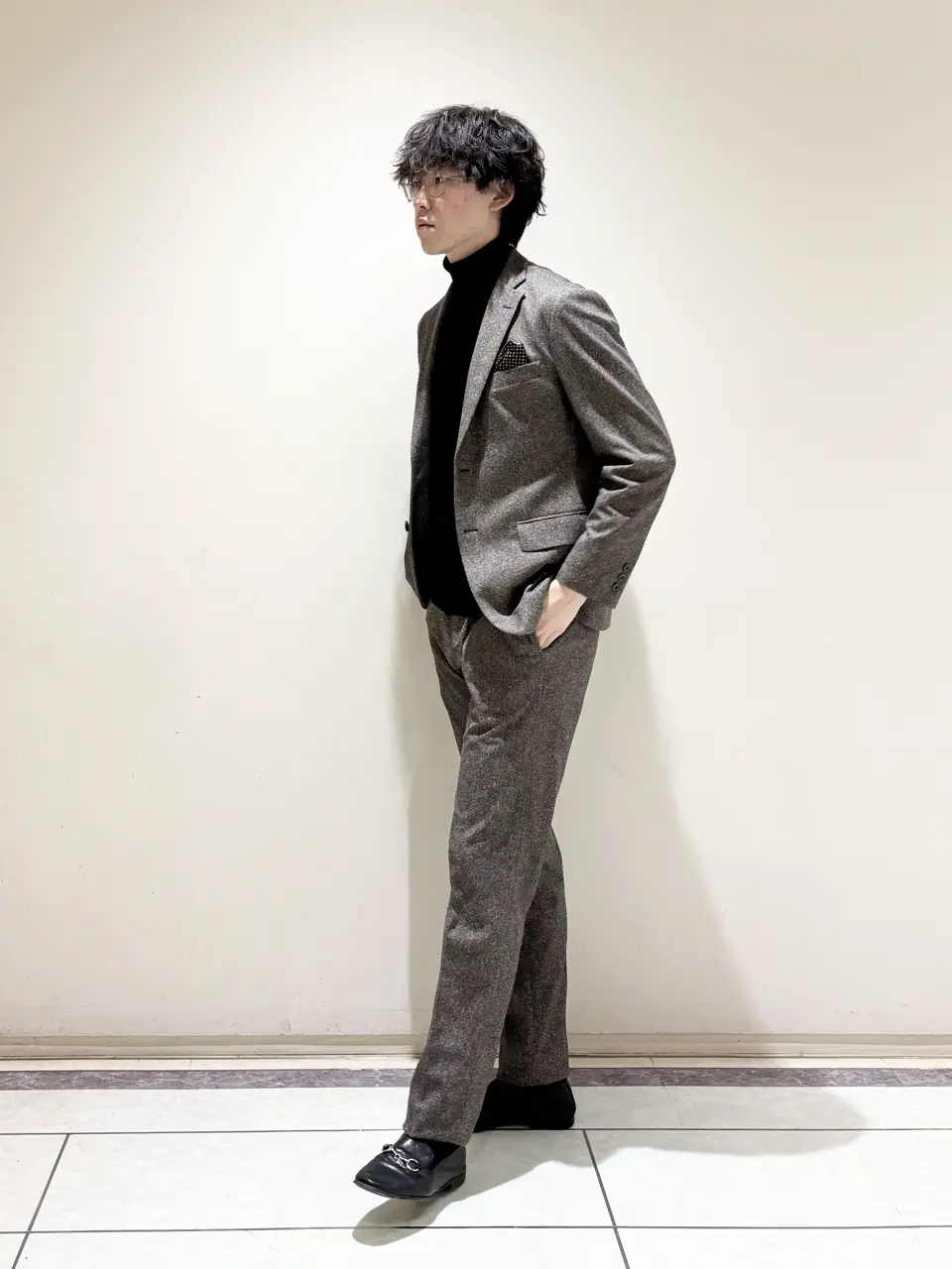 JOSEPH ABBOUD 近藤 コーディネート画像