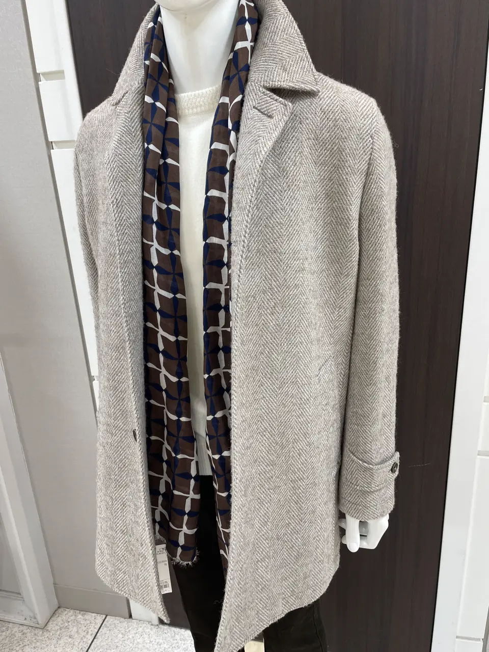 JOSEPH ABBOUD 松山 コーディネート画像