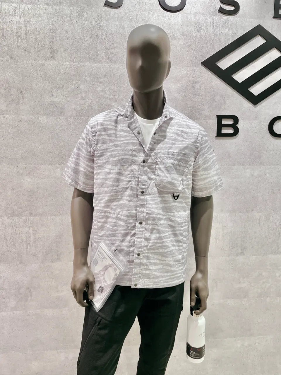 JOSEPH ABBOUD 二澤 コーディネート画像