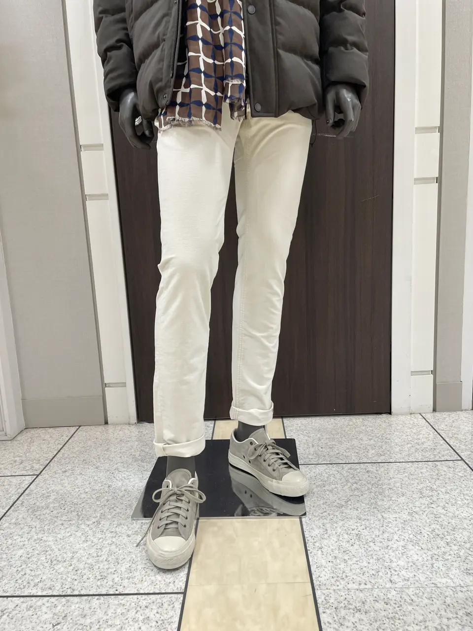 JOSEPH ABBOUD 松山 コーディネート画像