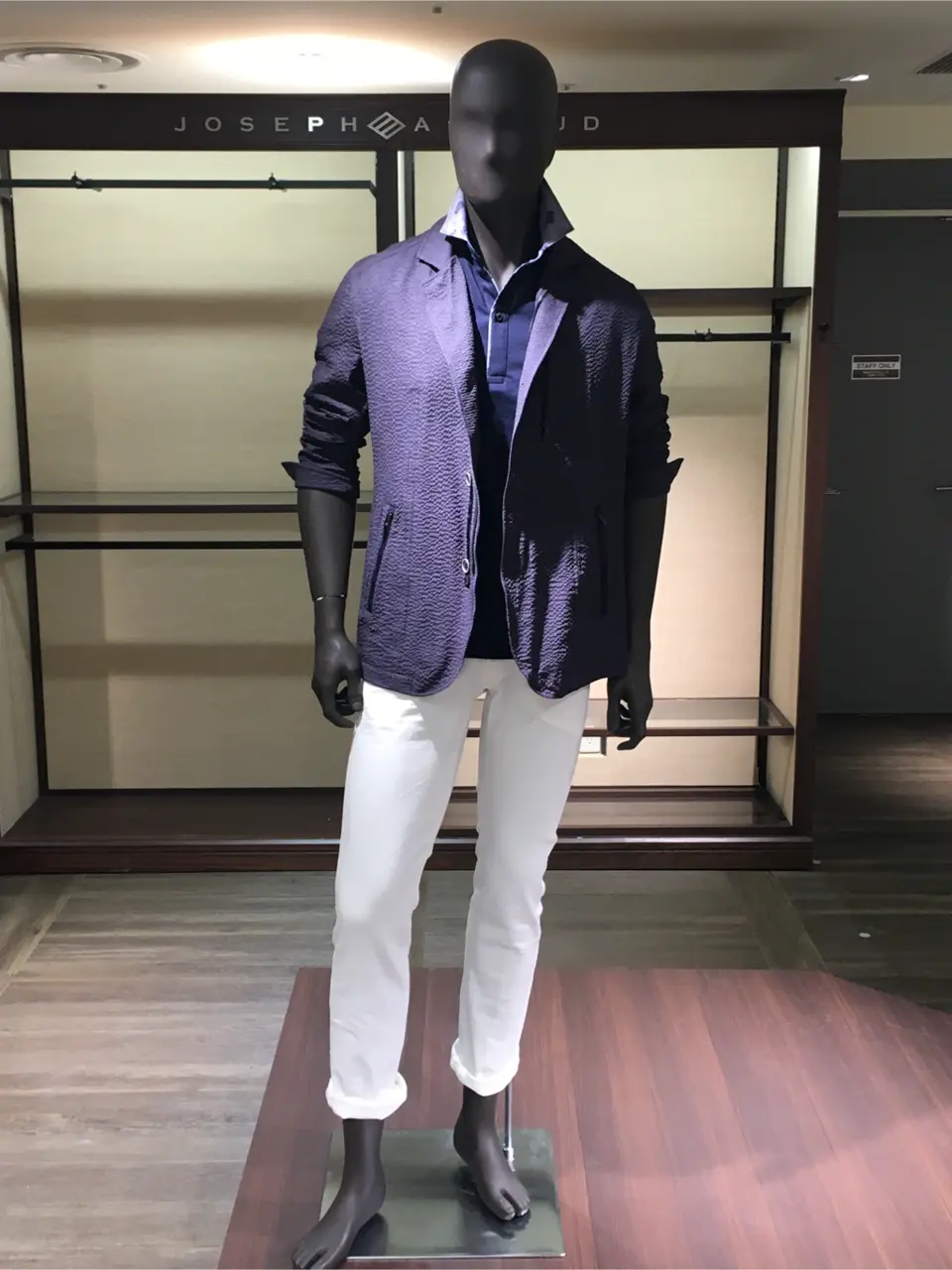 JOSEPH ABBOUD 大坪 コーディネート画像