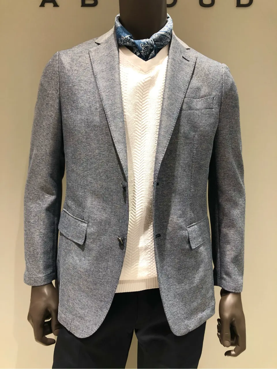 JOSEPH ABBOUD 川田 コーディネート画像