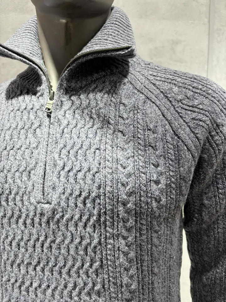 JOSEPH ABBOUD 二澤 コーディネート画像