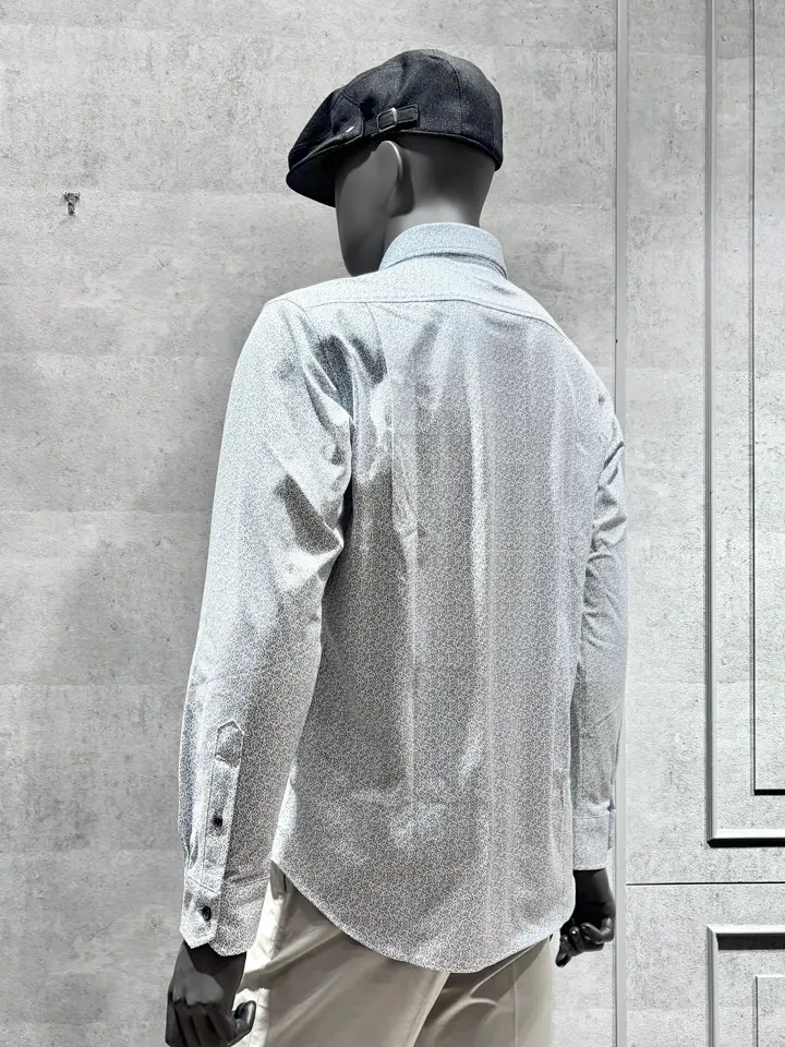 JOSEPH ABBOUD 二澤 コーディネート画像