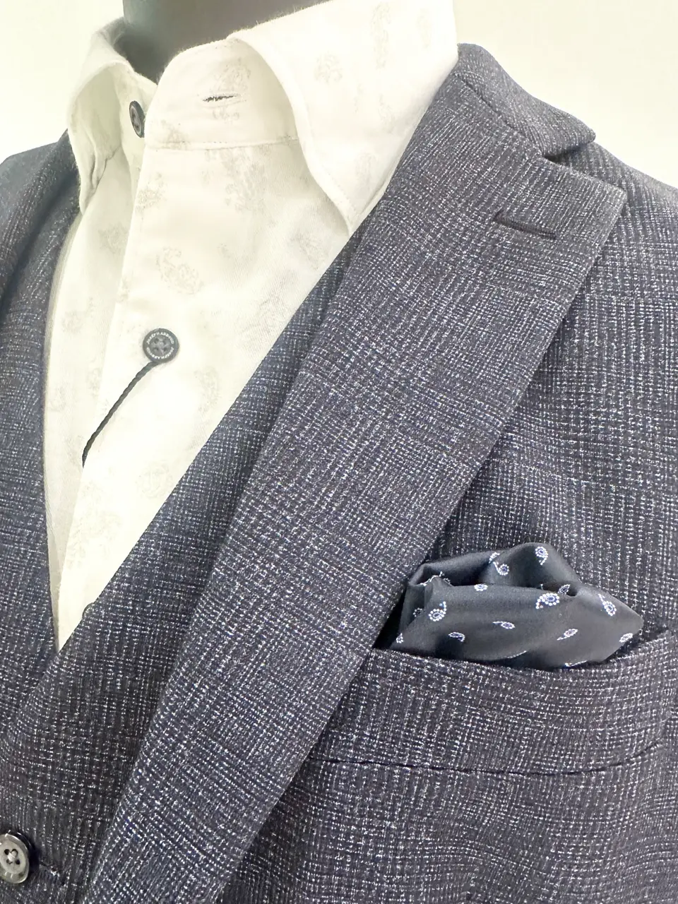 JOSEPH ABBOUD 石川 コーディネート画像