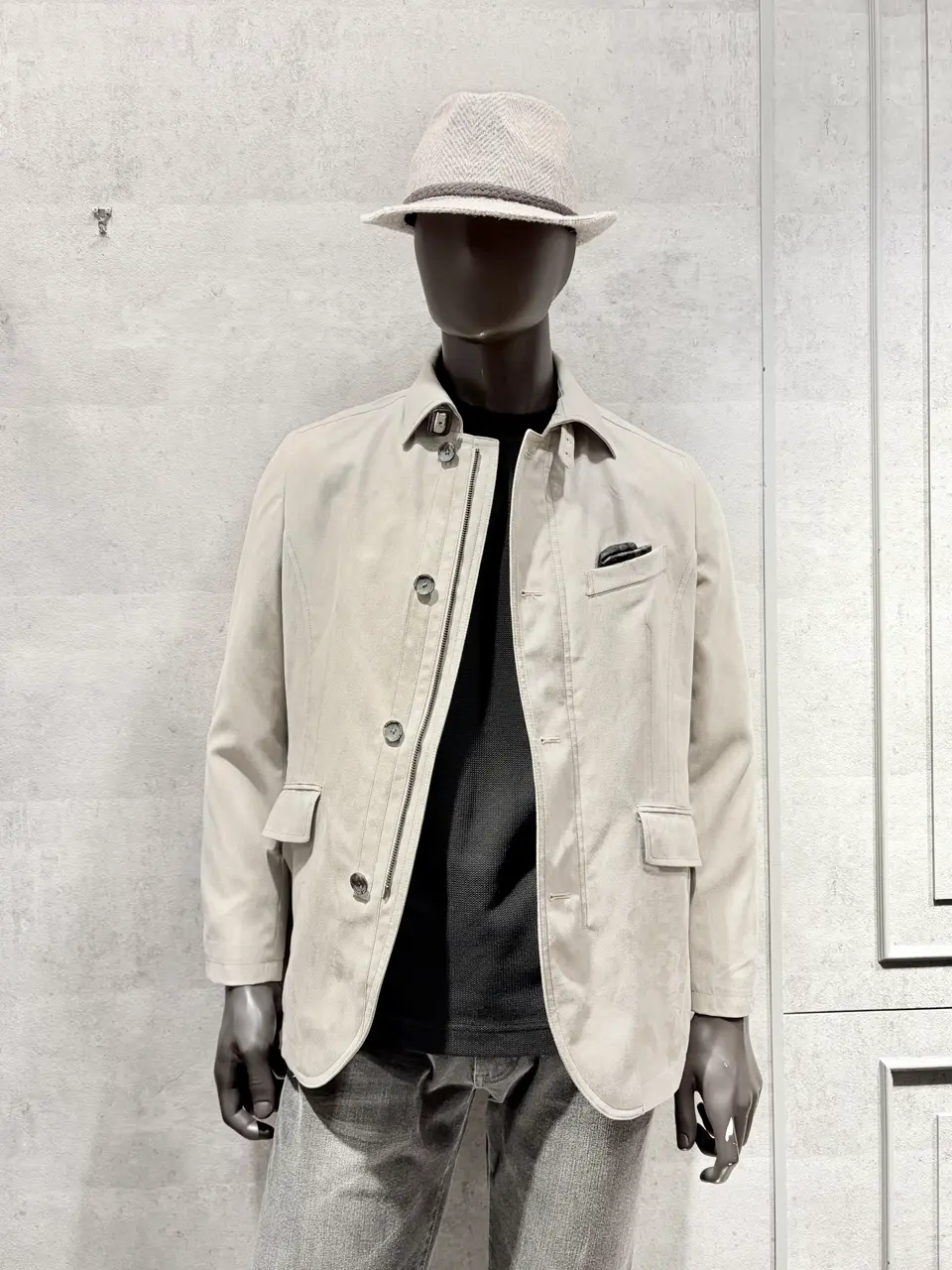 JOSEPH ABBOUD 二澤 コーディネート画像