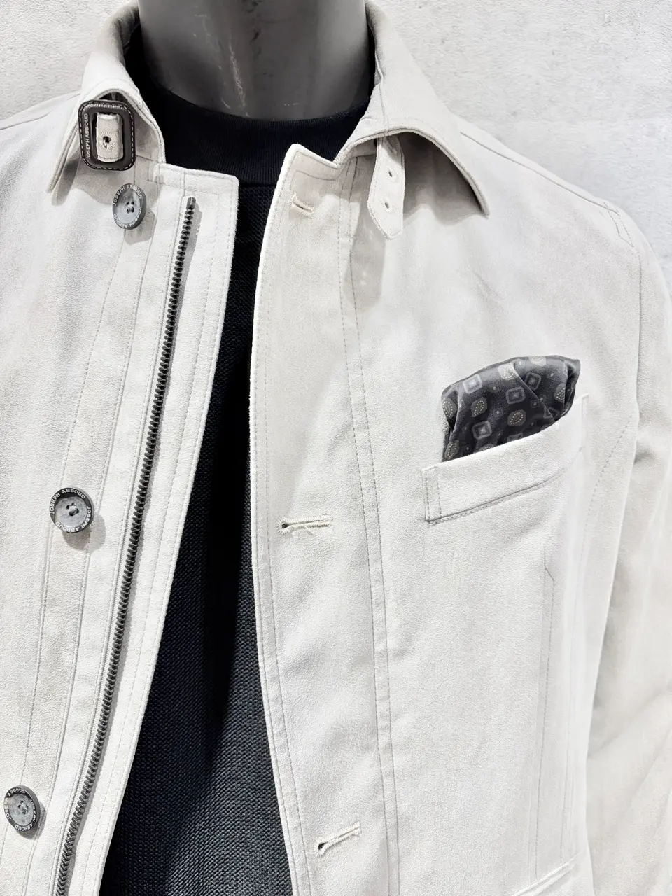 JOSEPH ABBOUD 二澤 コーディネート画像