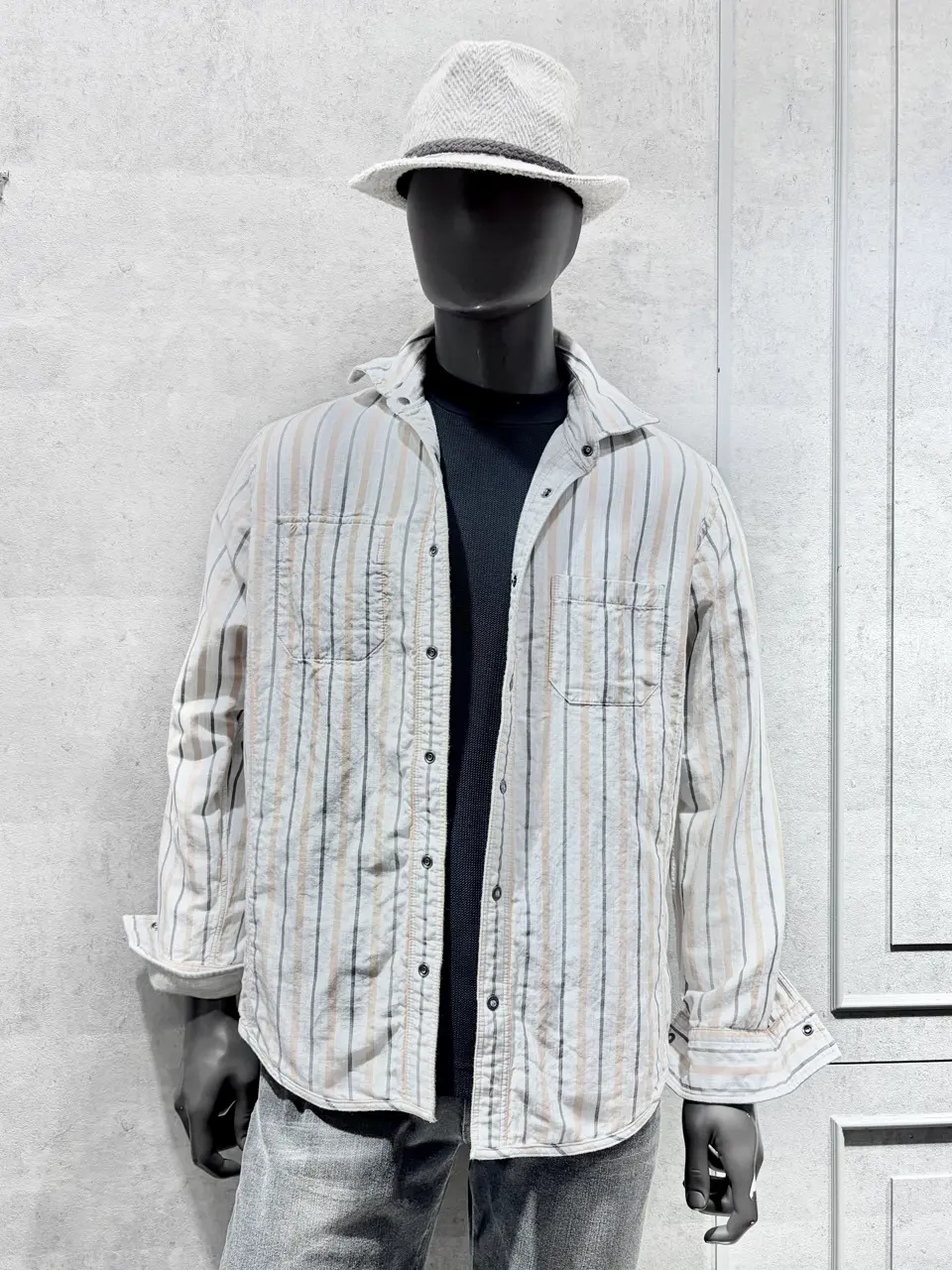 JOSEPH ABBOUD 二澤 コーディネート画像