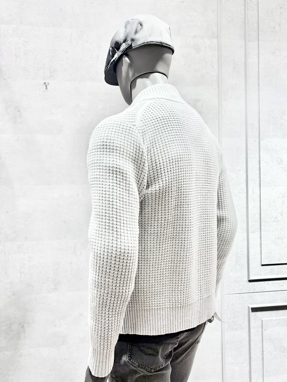 JOSEPH ABBOUD 二澤 コーディネート画像