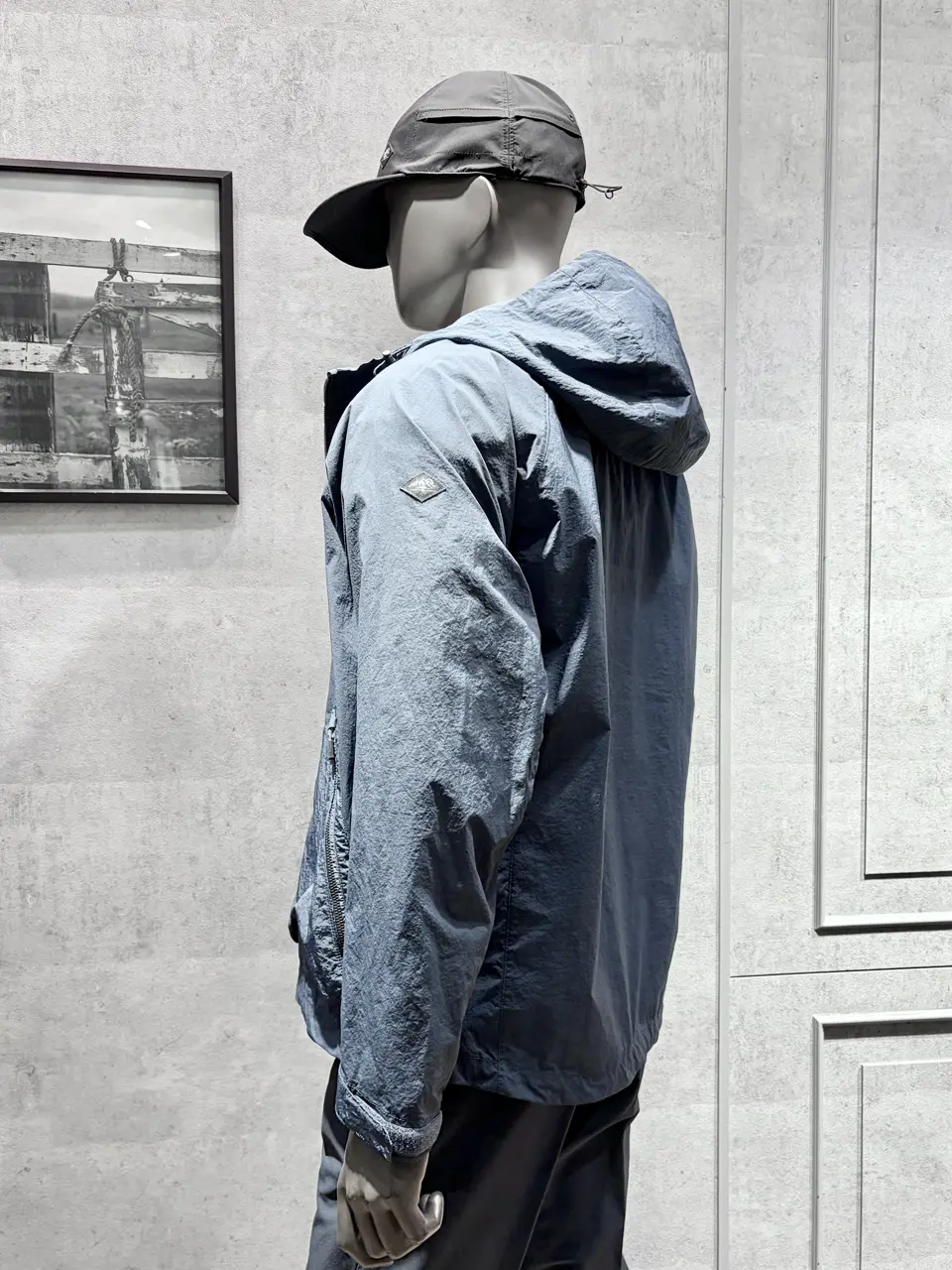 JOSEPH ABBOUD MOUNTAIN 二澤 コーディネート画像