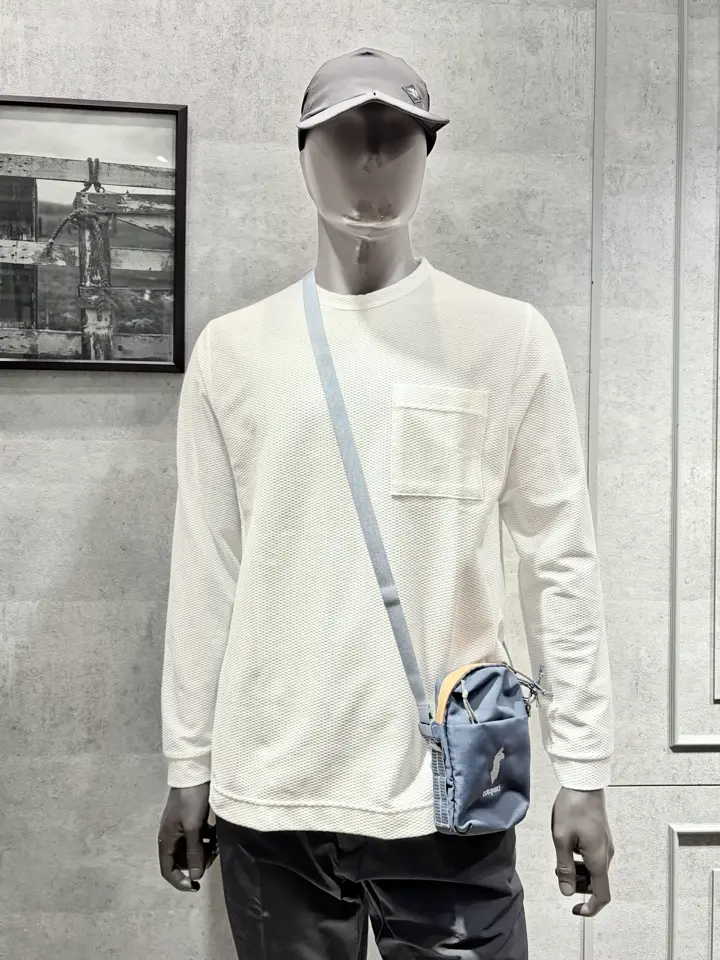 JOSEPH ABBOUD MOUNTAIN 二澤 コーディネート画像