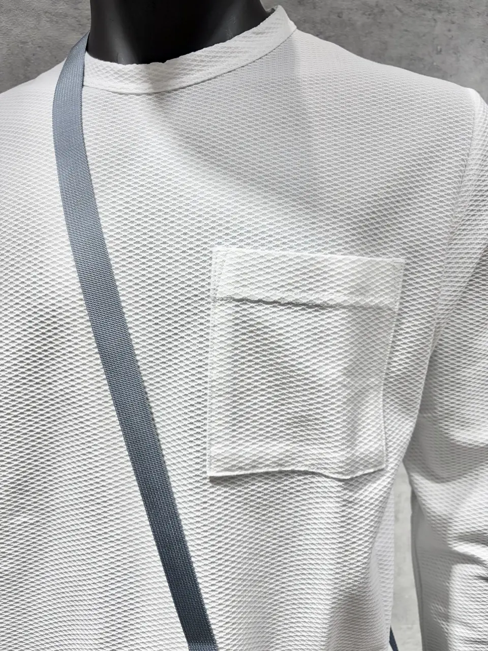 JOSEPH ABBOUD MOUNTAIN 二澤 コーディネート画像