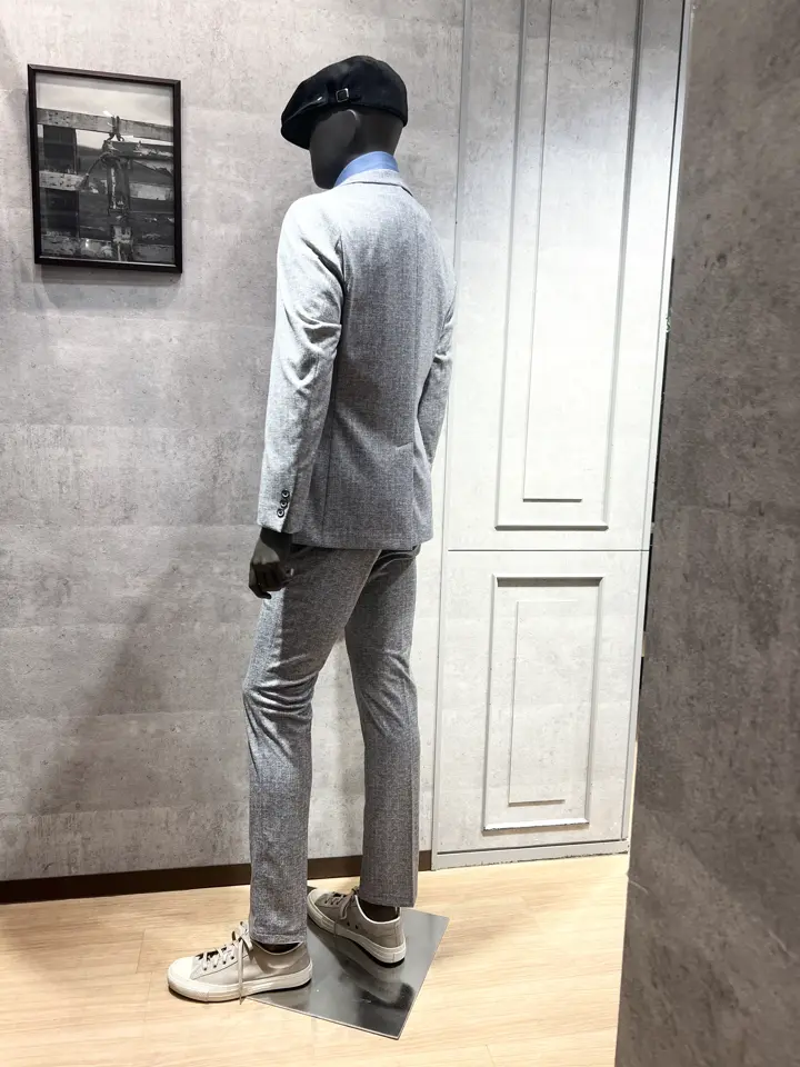 JOSEPH ABBOUD 上條 コーディネート画像