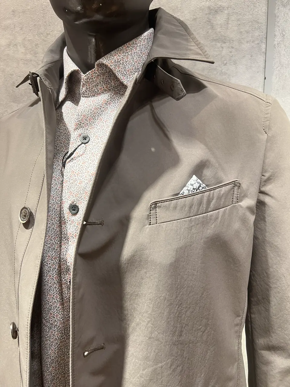 JOSEPH ABBOUD 上條 コーディネート画像