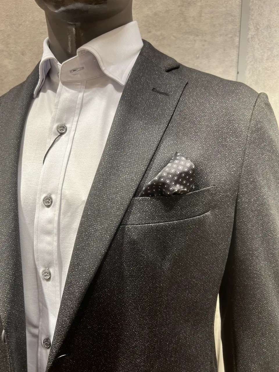 JOSEPH ABBOUD 上條 コーディネート画像