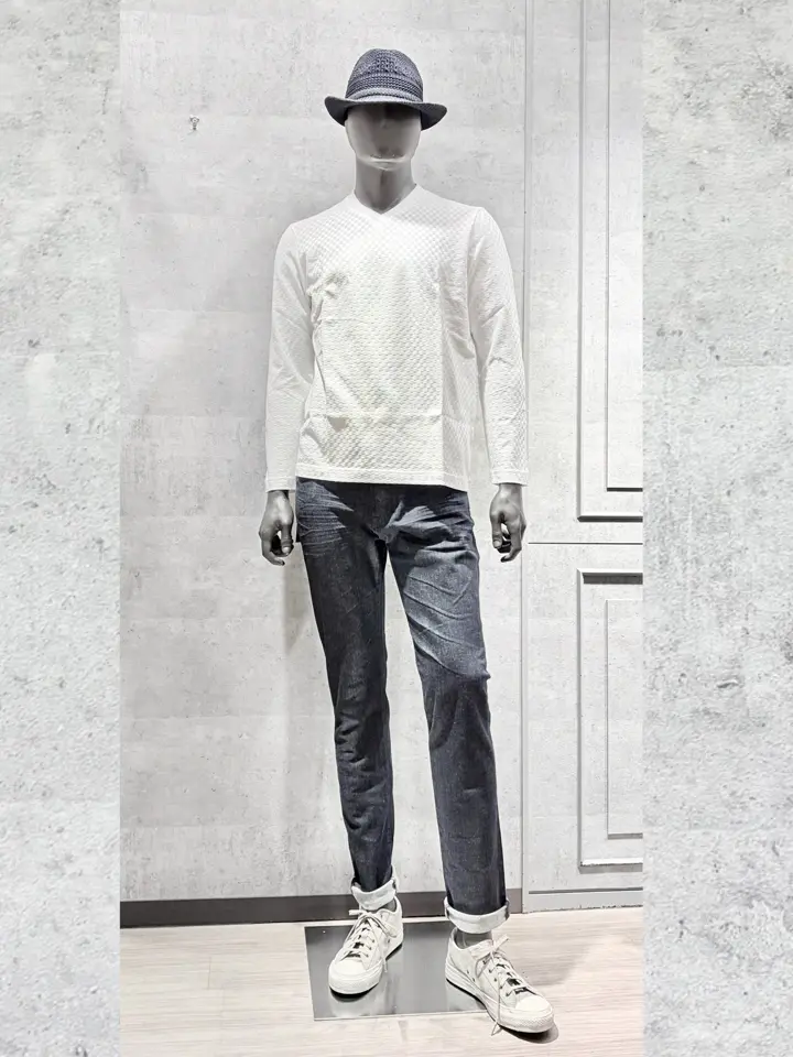 JOSEPH ABBOUD 二澤 コーディネート画像