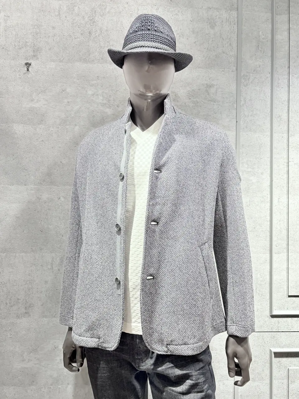 JOSEPH ABBOUD 二澤 コーディネート画像