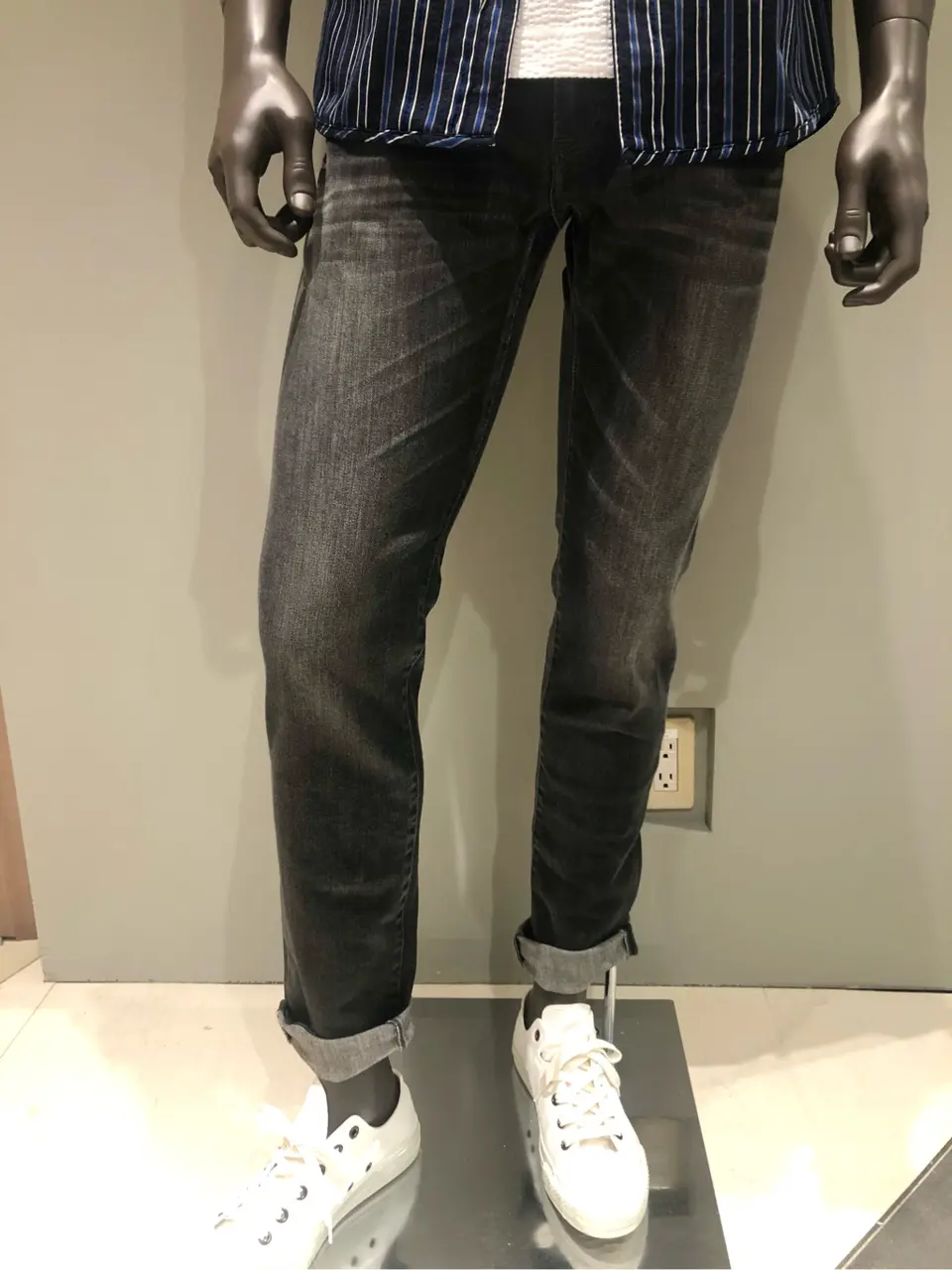 JOSEPH ABBOUD 川田 コーディネート画像