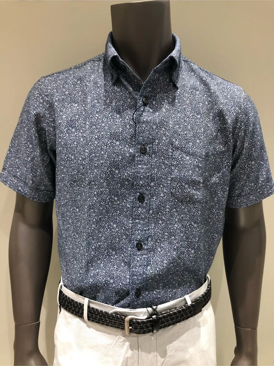 JOSEPH ABBOUD 川田 コーディネート画像