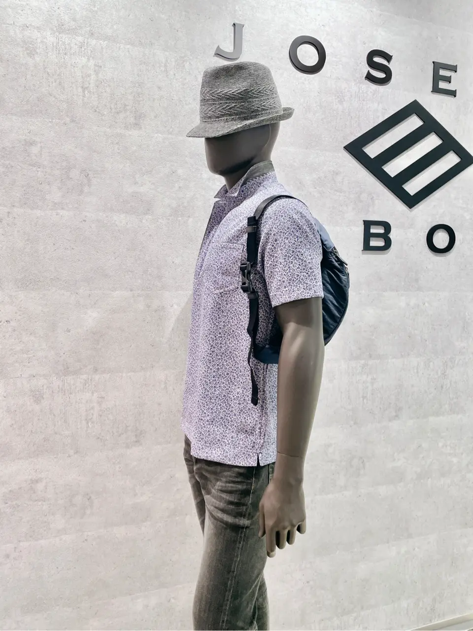 JOSEPH ABBOUD 二澤 コーディネート画像