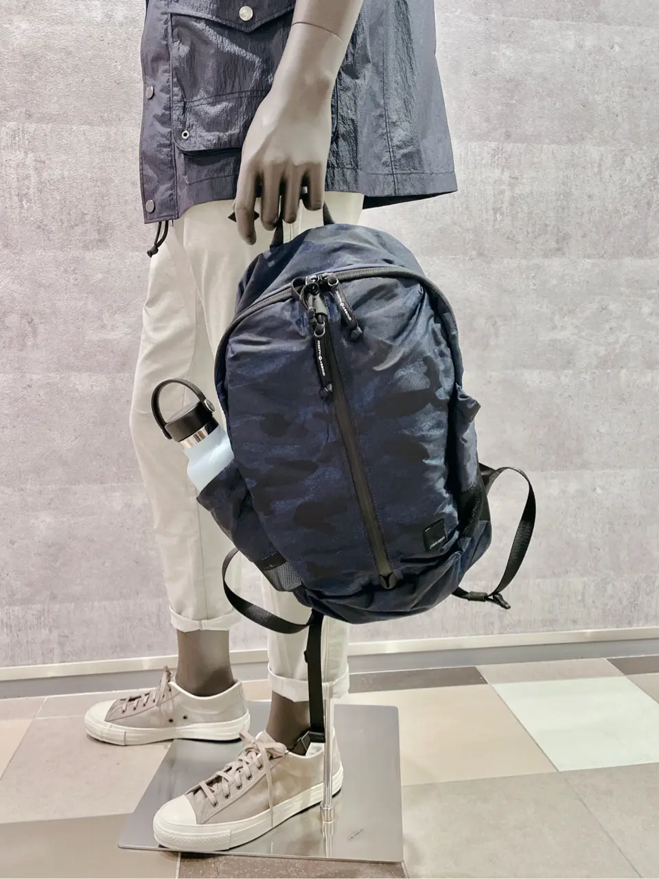 JOSEPH ABBOUD 二澤 コーディネート画像