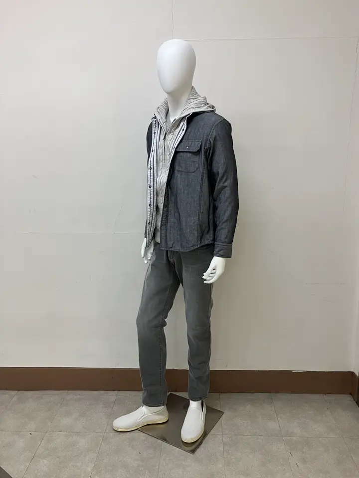 JOSEPH ABBOUD 加賀谷 コーディネート画像