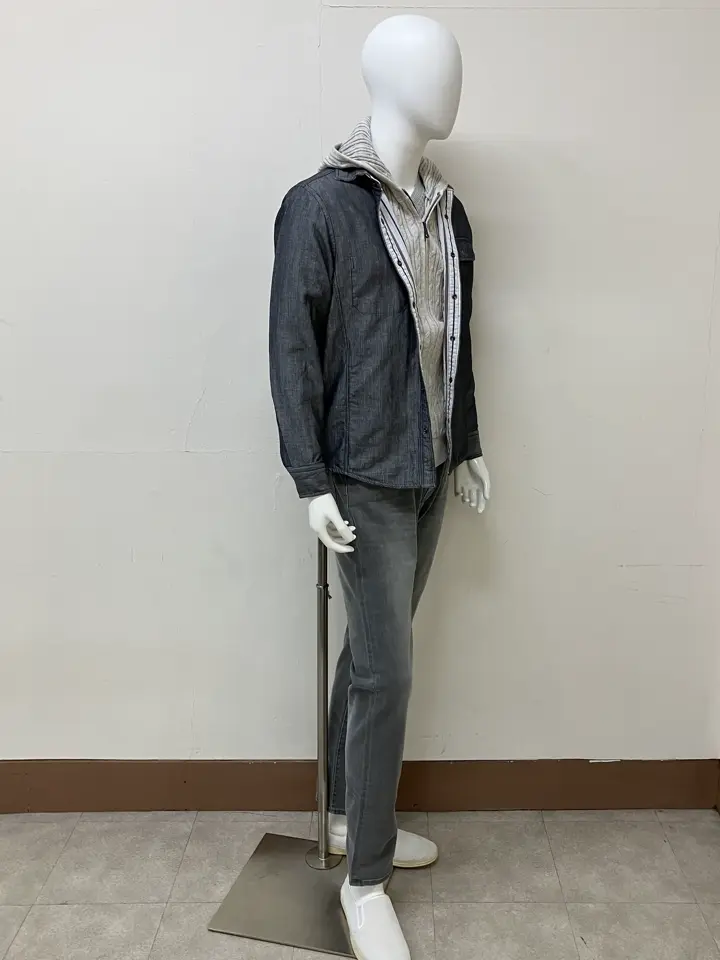 JOSEPH ABBOUD 加賀谷 コーディネート画像