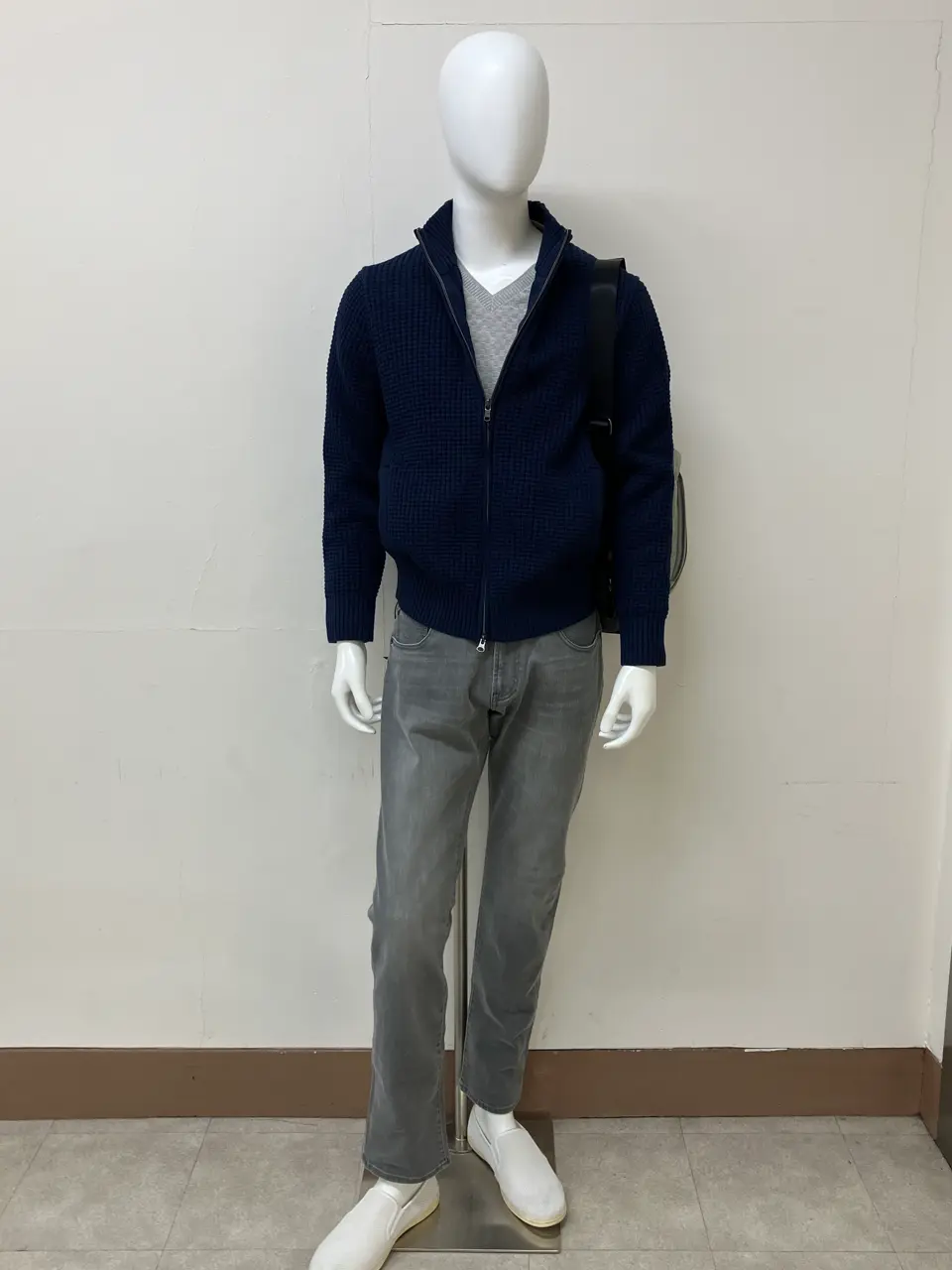  加賀谷 コーディネート画像