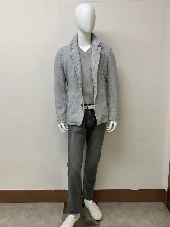 JOSEPH ABBOUD 加賀谷 コーディネート画像