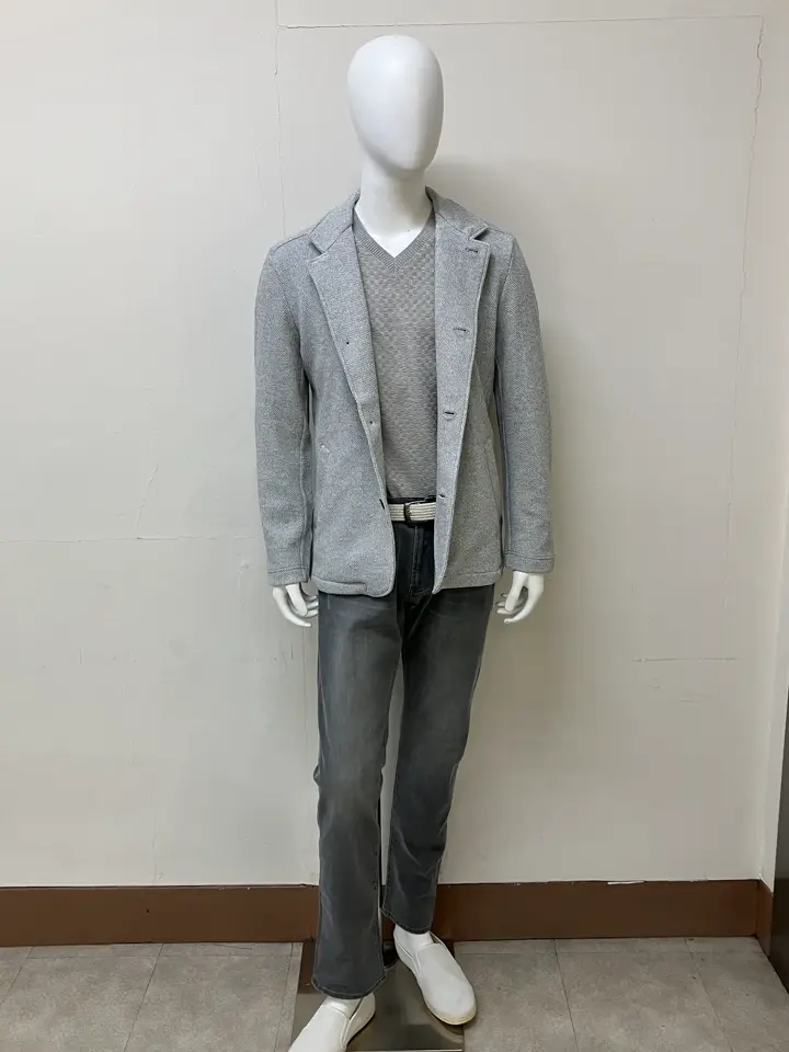 JOSEPH ABBOUD 加賀谷 コーディネート画像