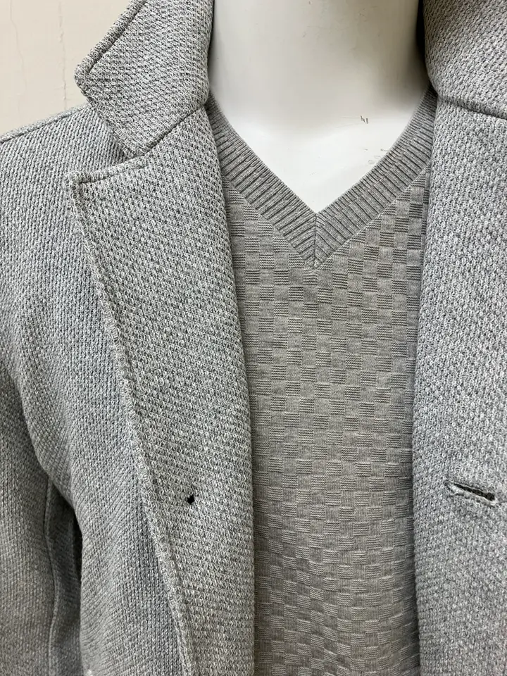 JOSEPH ABBOUD 加賀谷 コーディネート画像