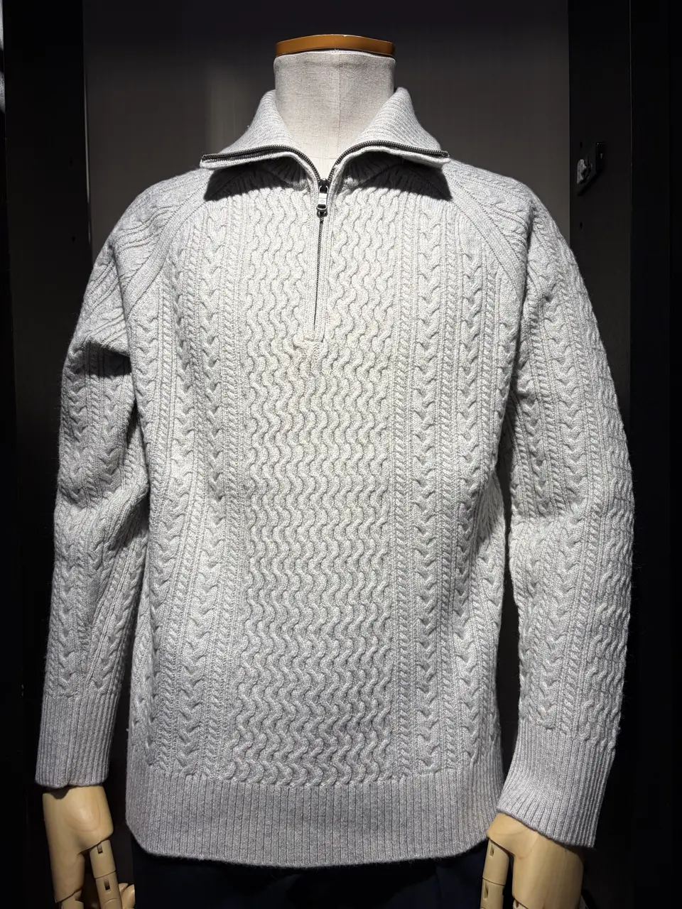 JOSEPH ABBOUD 山口 コーディネート画像