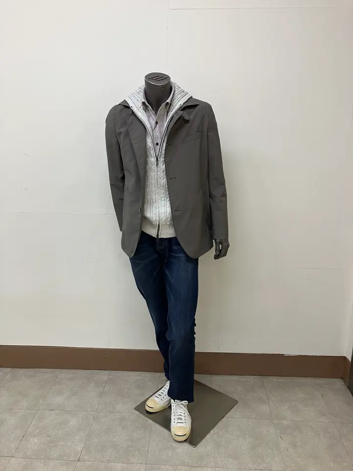 JOSEPH ABBOUD 加賀谷 コーディネート画像