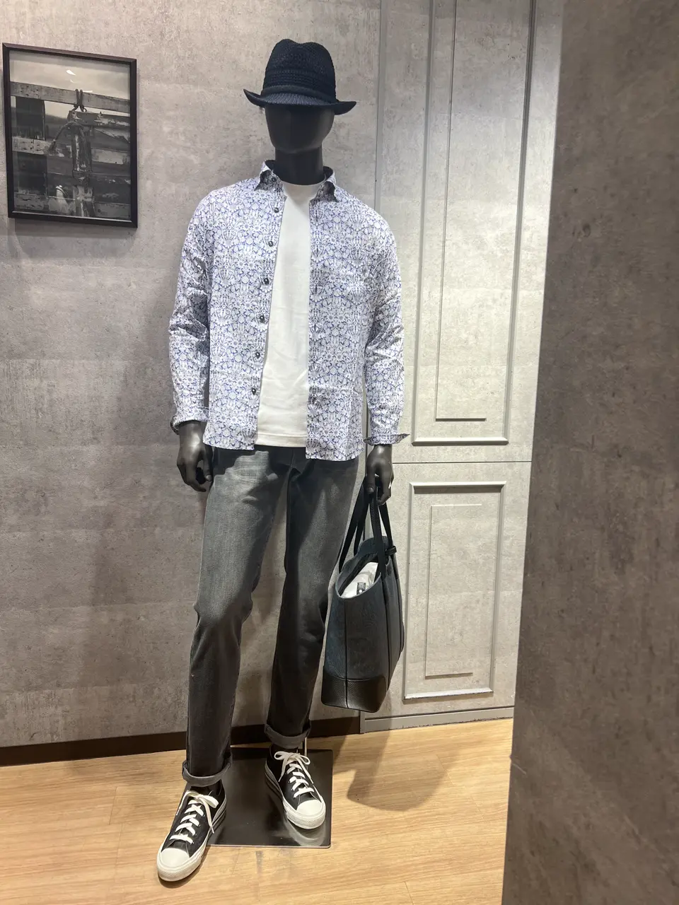 JOSEPH ABBOUD 上條 コーディネート画像