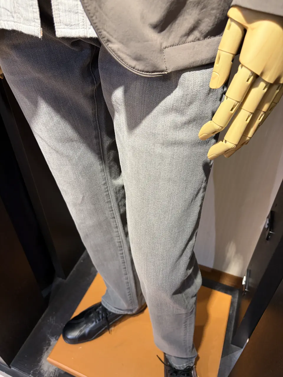 JOSEPH ABBOUD 山口 コーディネート画像