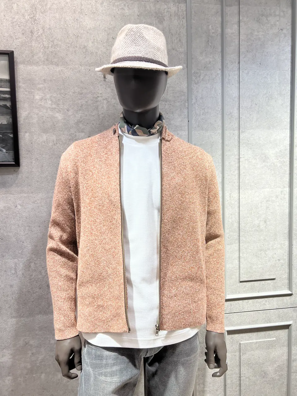 JOSEPH ABBOUD 上條 コーディネート画像