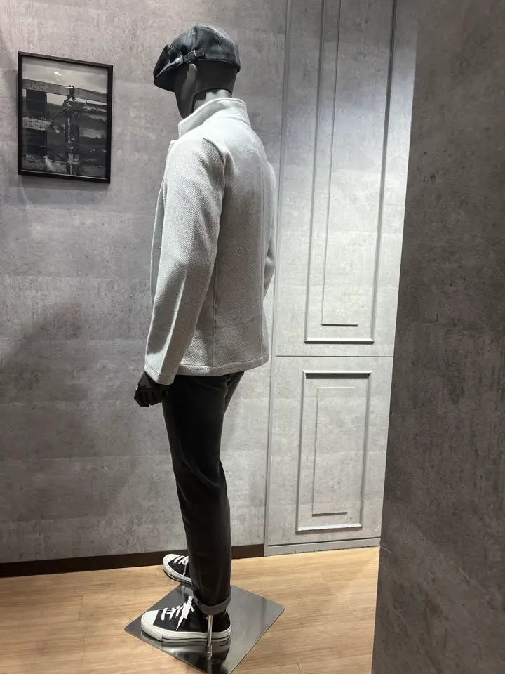 JOSEPH ABBOUD 上條 コーディネート画像