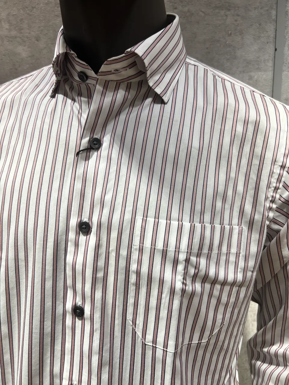 JOSEPH ABBOUD 上條 コーディネート画像