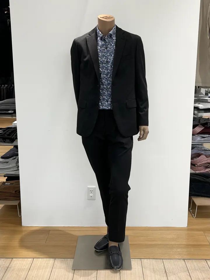 JOSEPH ABBOUD YANO コーディネート画像